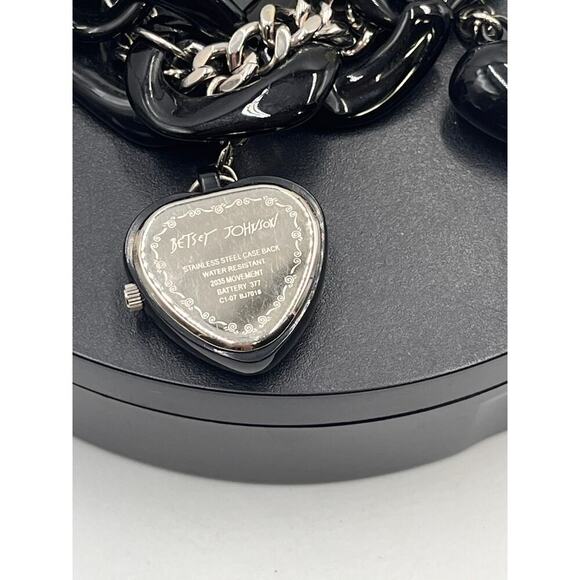 Betsey Johnson Vintage Black Puffy‎ 3D Heart Watch Chain Bracelet BJ7016 - Picture 6 of 10